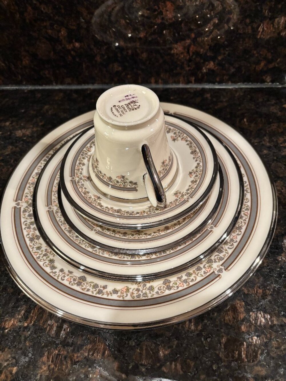 Lenox Lace Point 5-Piece Diner Set